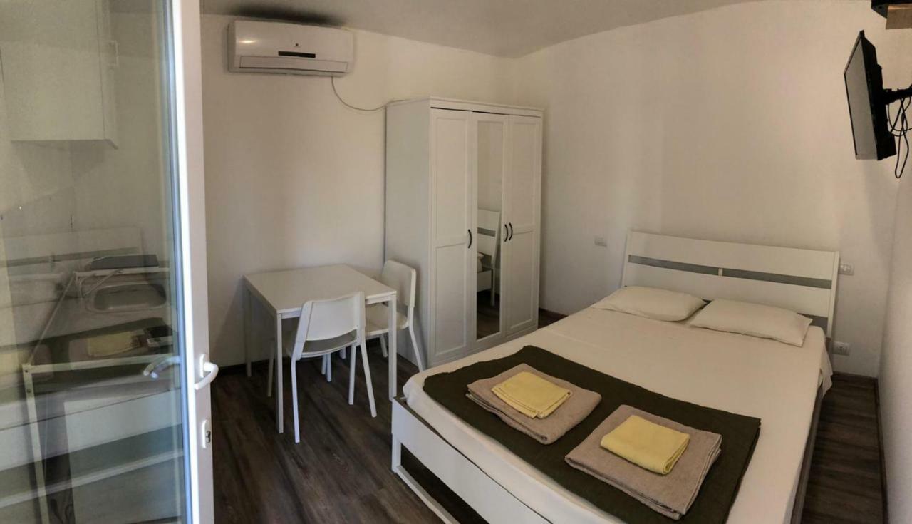 Villaggio Le Venelle 리오마리나 외부 사진